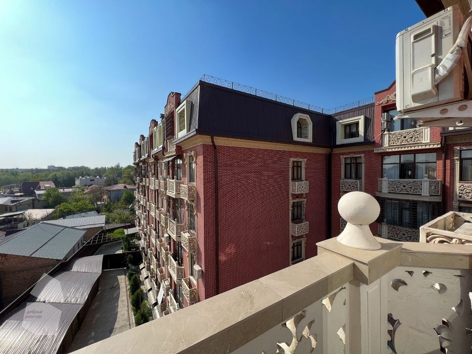 Срочная продажа 3/5-6/6 дуплекса в ЖК Дархан 138кв.м 
Мирзо-Улугбекски