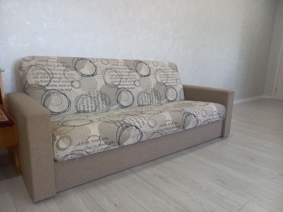 Продам диван 2.20