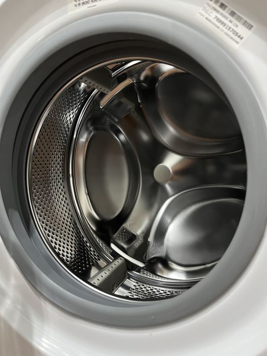 Продам стиральную машинку Indesit