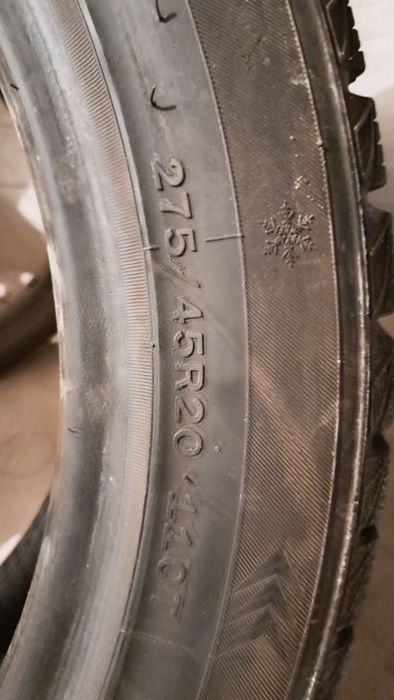 Зимни гуми 275 45 20