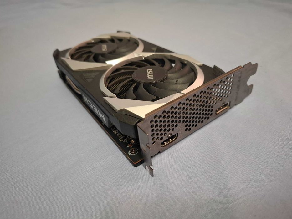 Видео Карта AMD Radeon RX 6500 XT
