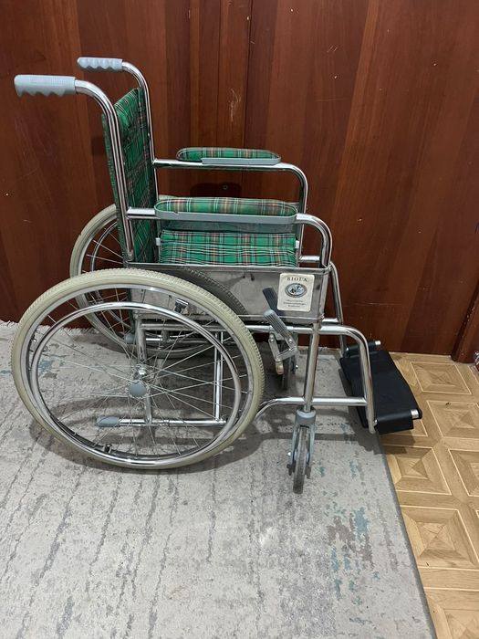 Инвалидная коляска