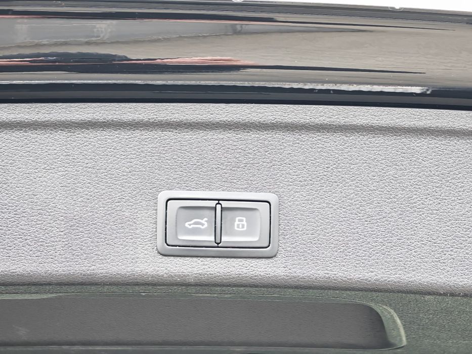 Audi A4 S-line 2.0tdi 190cp VirtualCokpit  ACC