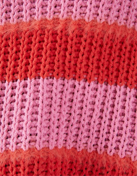 Bershka пуловер в два цвята Zara