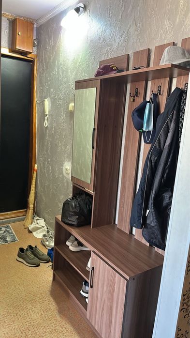 продаю 2-х комнутную квратиру