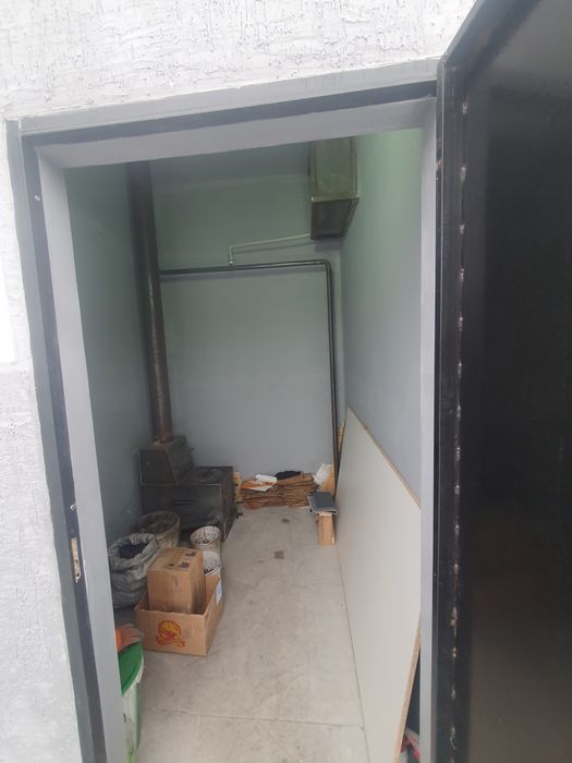 Дом в красном камне