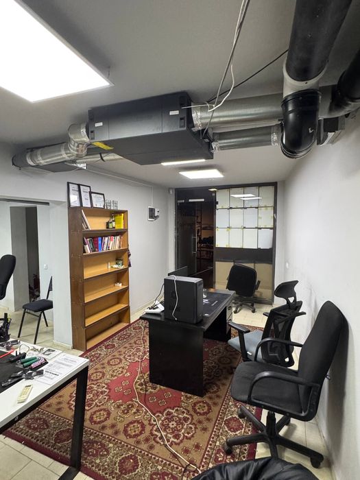 Сдается офис 60 м² в центре, метро Космонавтов, "Жемчуг"
