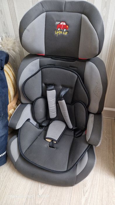 Продам автокресло