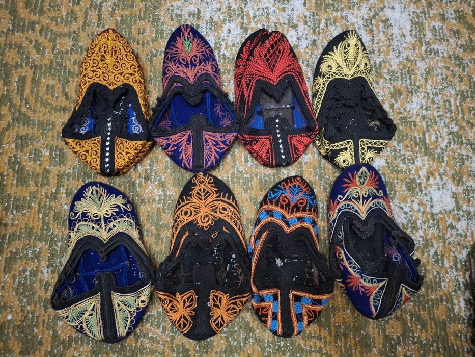 Родопски мъжки и дамски терлици, плетени чорапи