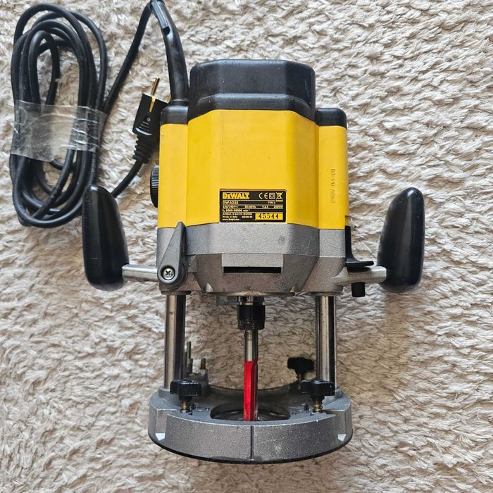 Dewalt DW625E 2kW оберфреза