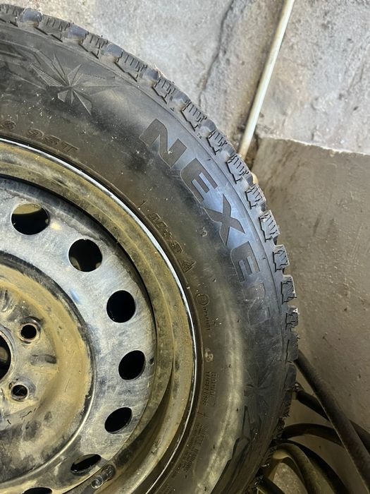 Шина Nexen вместе с дисками