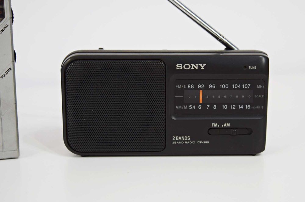 Radio portabil de buzunar Sony ICF-390
