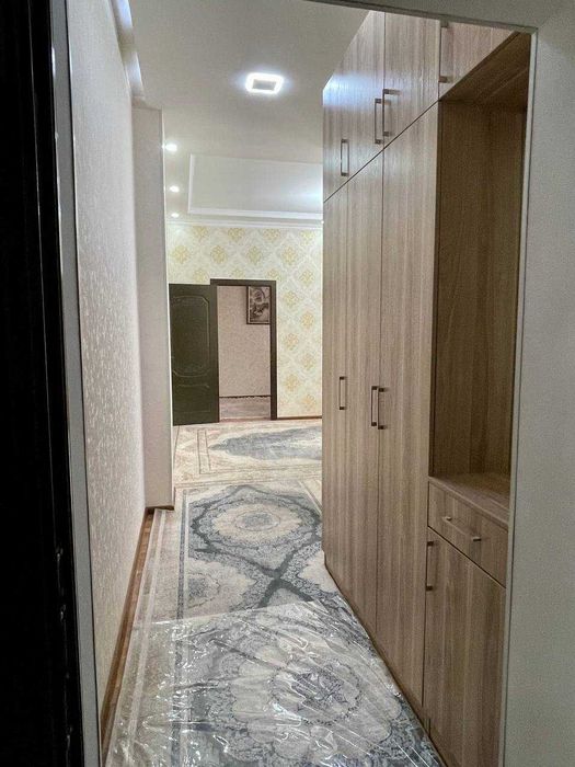 Продаеться 2-x комнатная квартира, 12 квартал Юнусабад дом 11-а