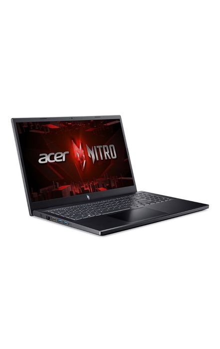 Ноутбук Acer Nitro V 15 и мышка Logitech