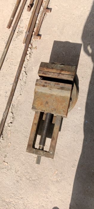 Тиски оборудование