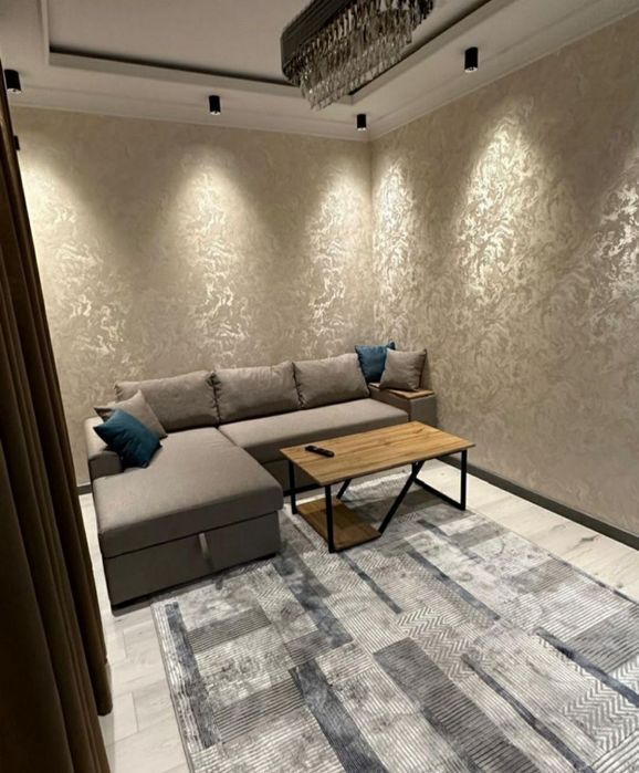 Мирзо Улуғбек туманида метро яқинида ижара квартира. 7 дақиқа пиёда.