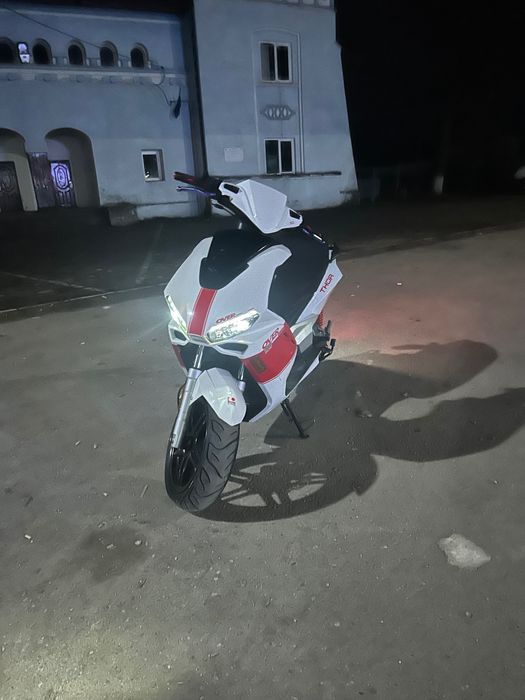 Vând scuter Thor over 50cc