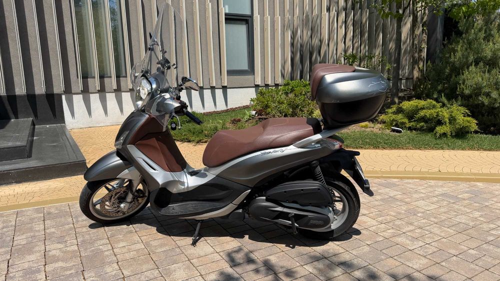 Piaggio Beverly 350 SV, 23.000 km, primul proprietar, full service reprezentanță