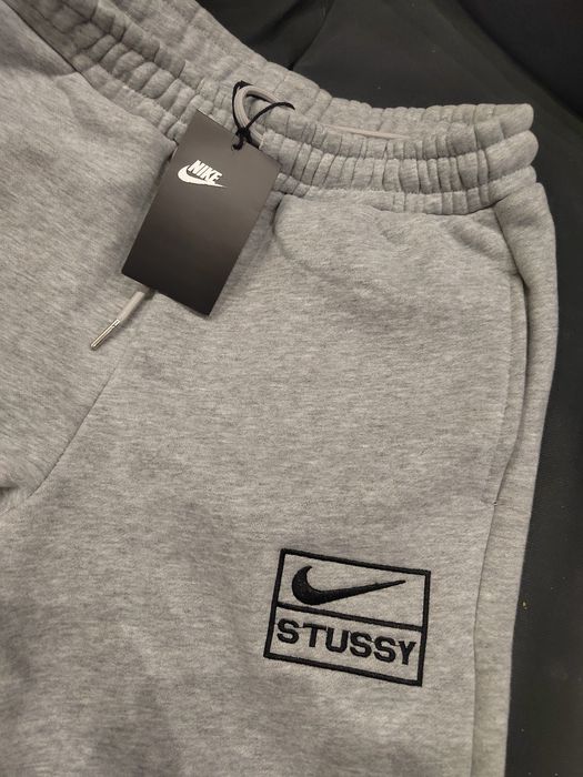 Nike stussy долница