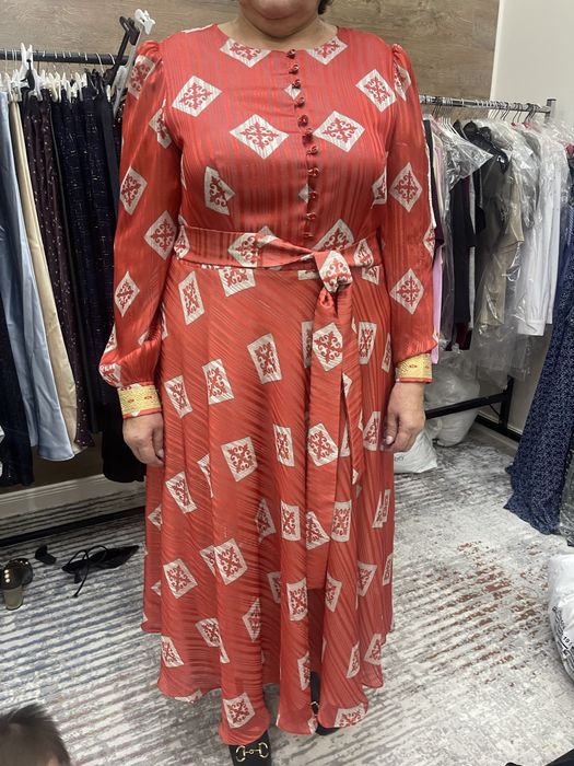 Платье от бренда “Zhannur brand”