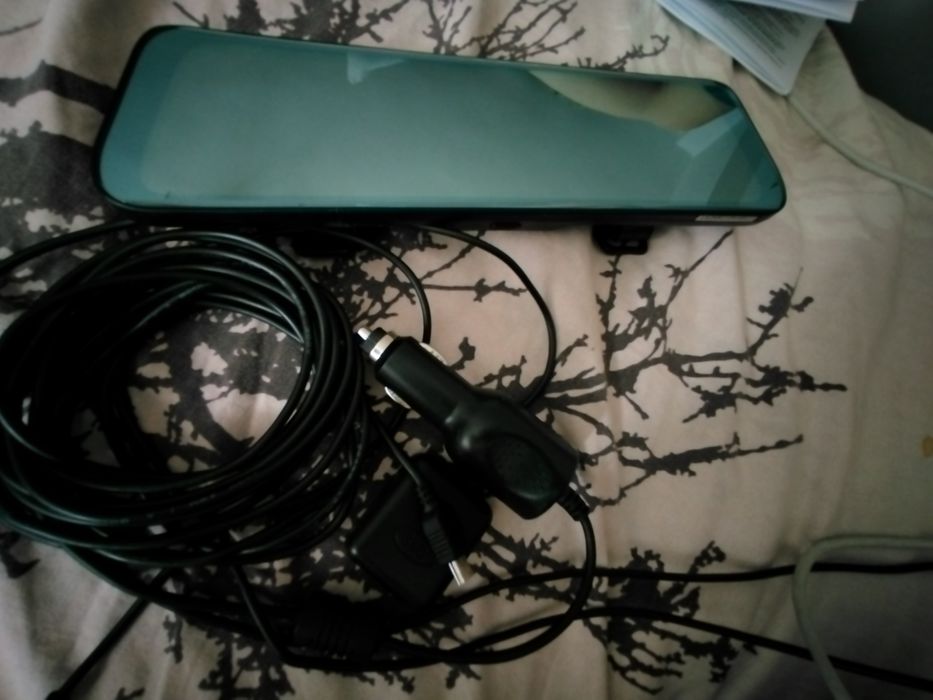 Vand oglinda cu camera de trafic Prestigio