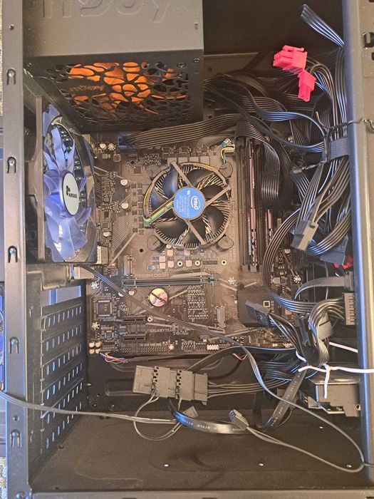 Calculator Intel Pentium G6500, 32GB DDR4 3200HZ, 256SSD, 1TB HDD