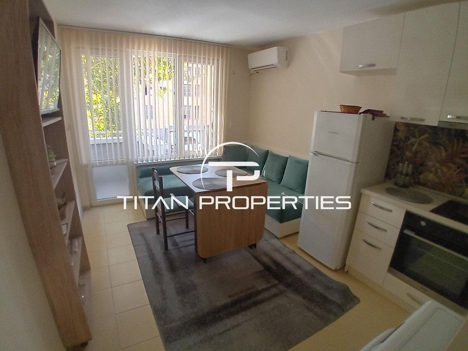 Дава се под наем Двустаен апартамент в Пловдив, Център - 50 кв.м за 400 € - Снимка #1