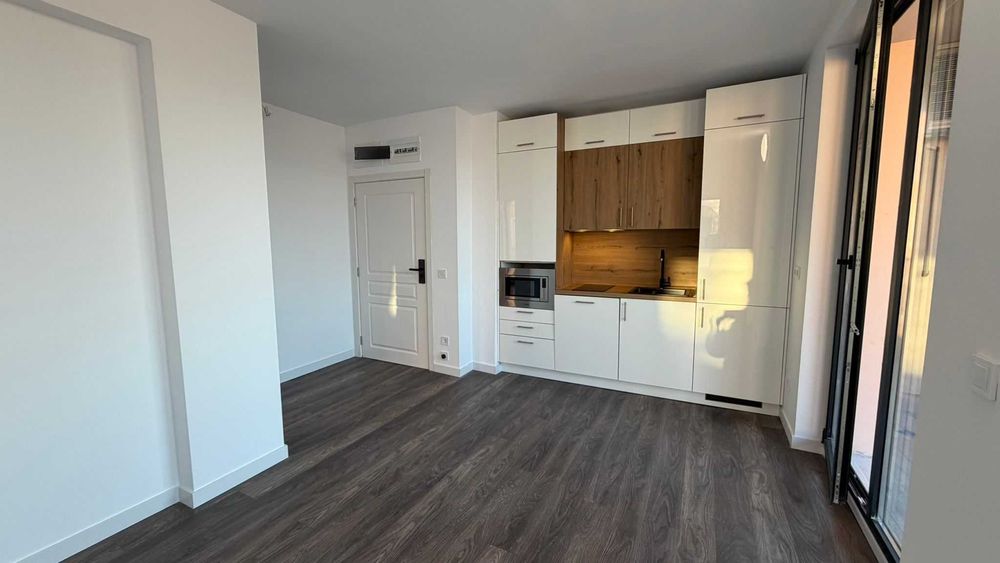 Тристаен апартамент в нова сграда в Слънчев Бряг