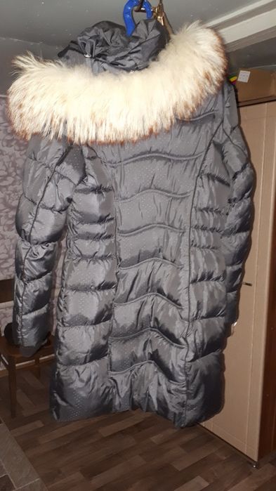 Продам пуховики, куртки женские