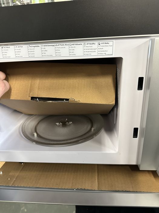 Cuptor cu microunde si grill Candy CMXG22DS