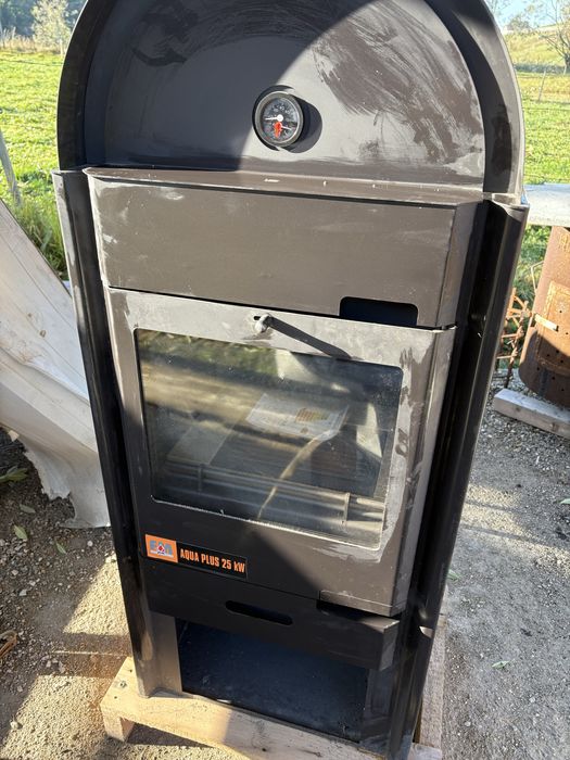 De vanzare Termosemineu 25 KW AQUA PLUS  NOU