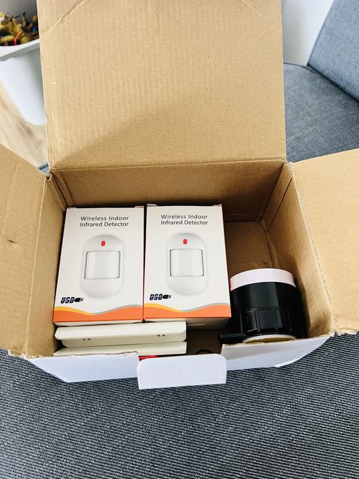 Sistem de alarma wireless Kerui W181