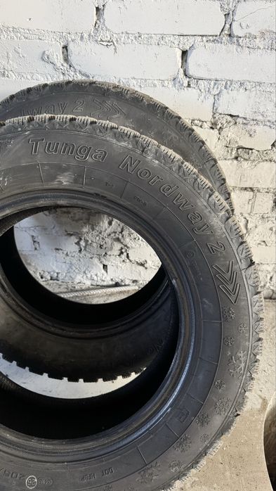 Шипованные шины б/у