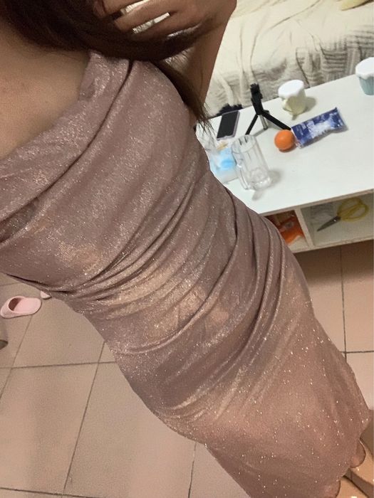 Продаю новое вечернее платье