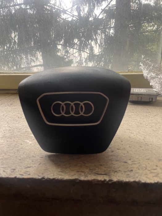 Audi аербег волан