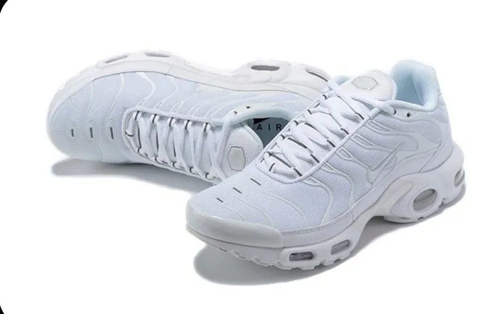 Кроссовки "Nike Air Max Plus" Оригинал!