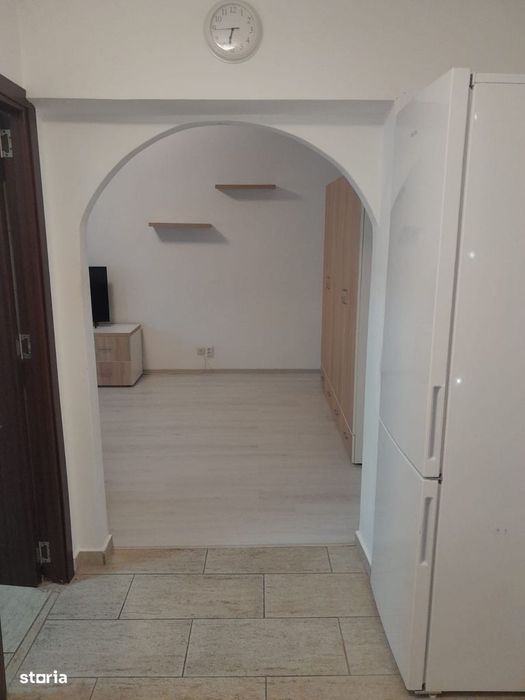 Garsoniera moderna stradal fix la metrou 1 decembrie