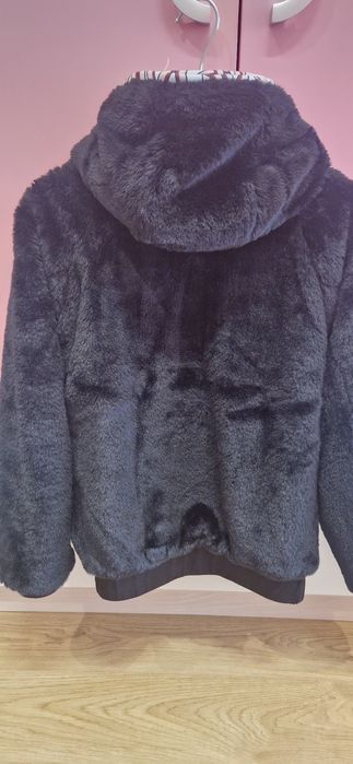 Зимно якес две лица  Super Rebel