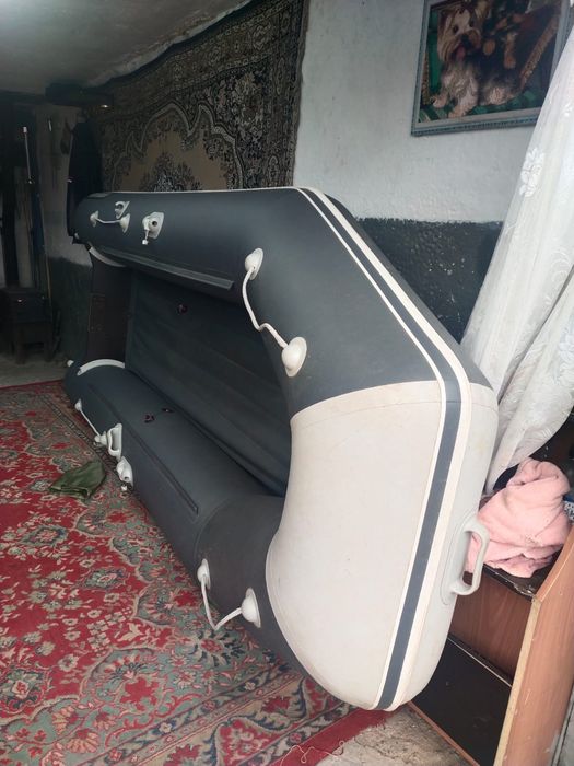 продам лодку, в отличном состоянии