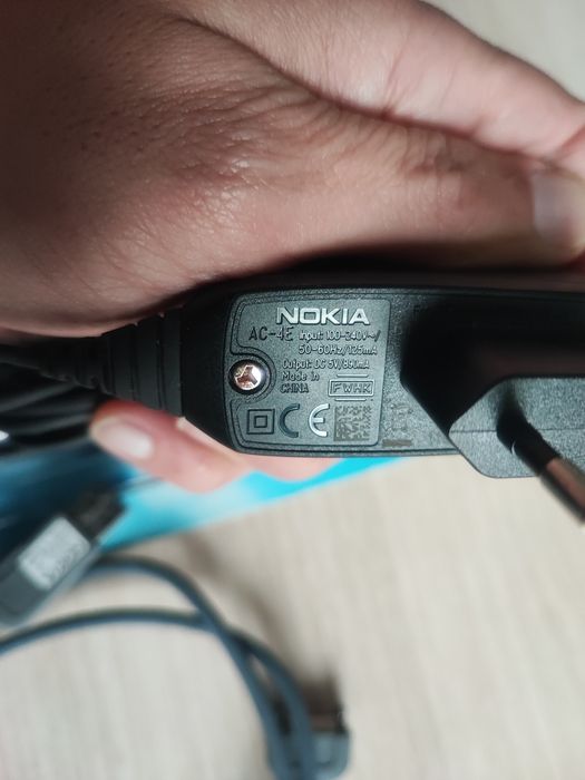 Pachet Nokia mufa subtire
