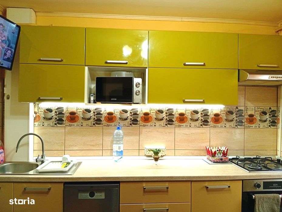 Apartament 3 camere in Confectii