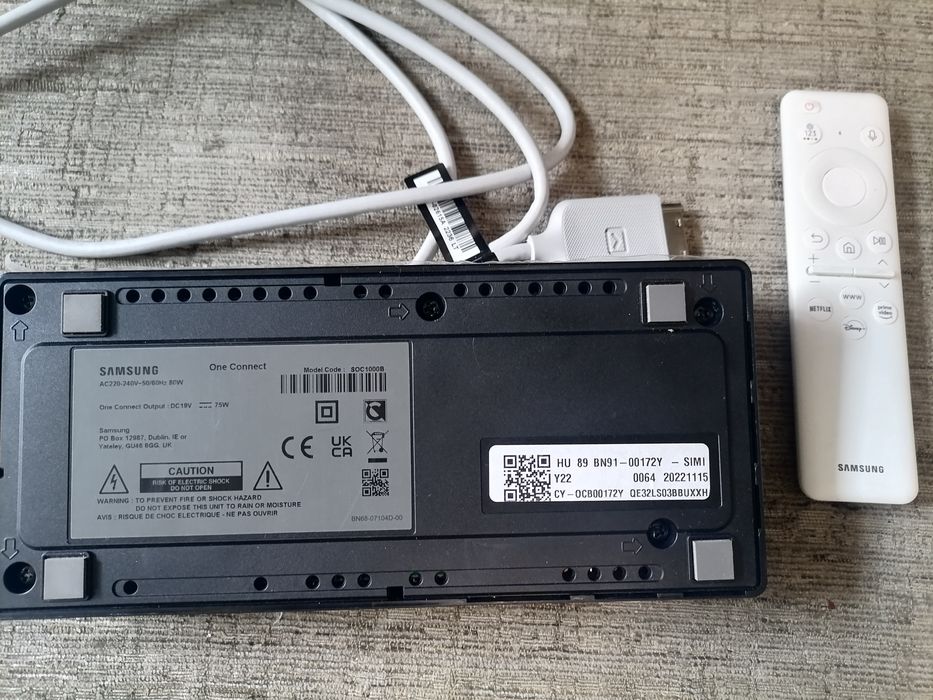 Телевизор Samsung QE32LS03CBU