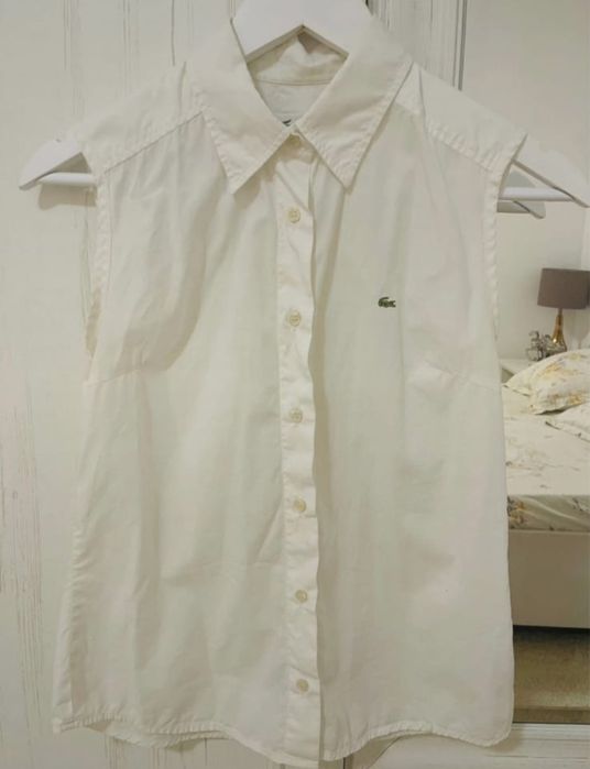 Cămașă Lacoste.. În stare bună... Purtată cu drag la vremea ei