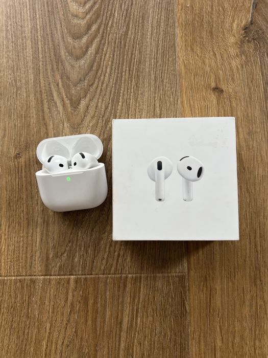 Слушалки Airpods 4