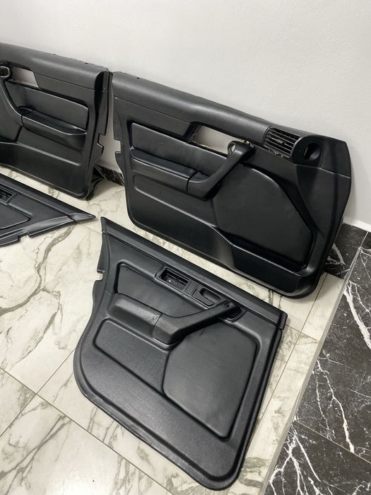 Дверные карты бмв Е34