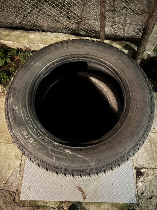 Продавам  гуми 205/65/16c