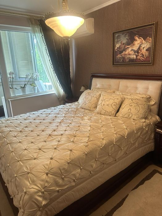 Луксозен тристаен апартамент в Благоевград