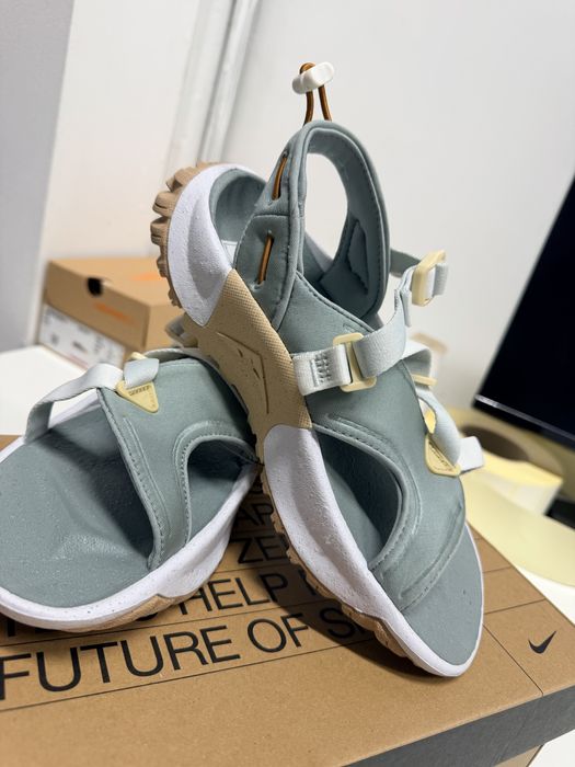 Sandale Nike pentru femei  36,5