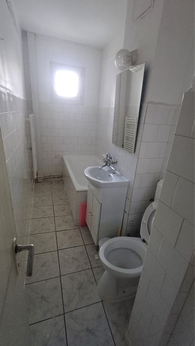 Apartament 1 camera, Arad, 200€