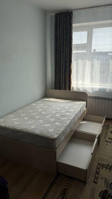 Кровать полуторка
